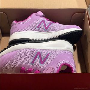 New Balance Toddler Girl Sneakers Size 5